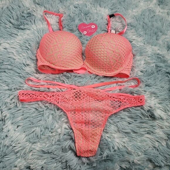 VS Salmon After Dark Fish Net Thong Push Up - Picture 1 of 4